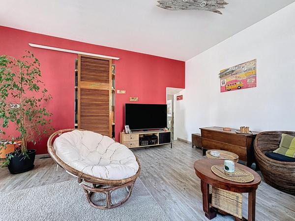 Belle maison de 105 m² avec garage, idéale pour investir avec un très bon rendement locatif !