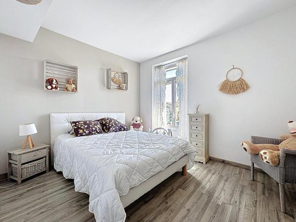 Belle maison de 105 m² avec garage, idéale pour investir avec un très bon rendement locatif !