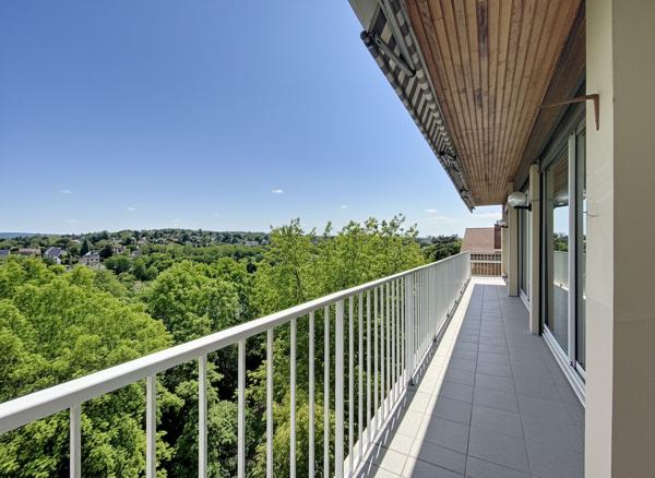 Appartement 5 pièces de 133 m² - Saint-Germain-en-Laye