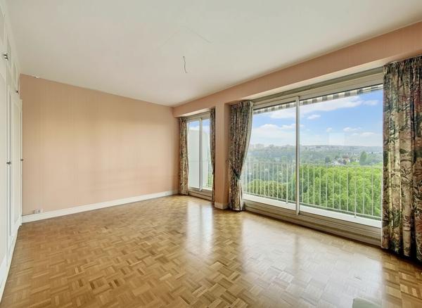 Appartement 5 pièces de 133 m² - Saint-Germain-en-Laye