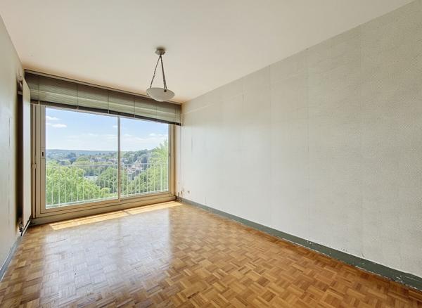Appartement 5 pièces de 133 m² - Saint-Germain-en-Laye