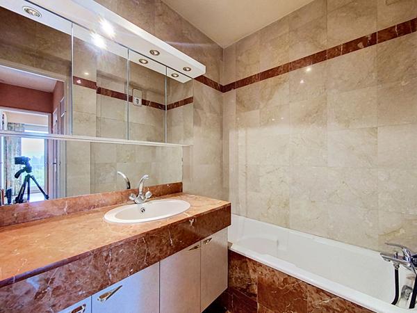 Appartement 5 pièces de 133 m² - Saint-Germain-en-Laye