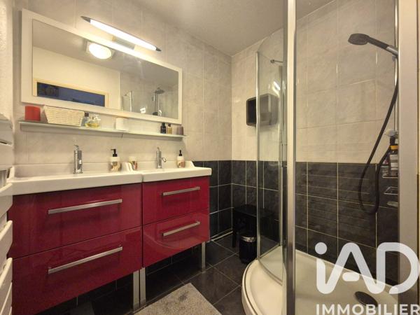 Appartement à vendre 3 pièces 61 m² Saint-Laurent-du-Var