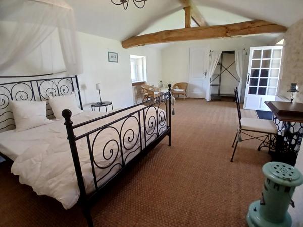 Élégante domaine avec manoir, maison d'amis et piscine