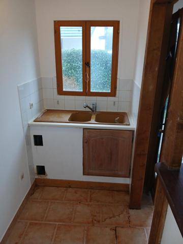 Evreux, dans un quartier calme, maison avec garage.