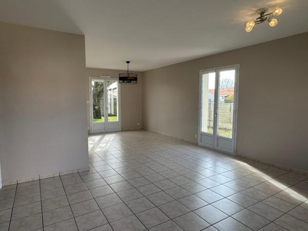 Beau pavillon au calme