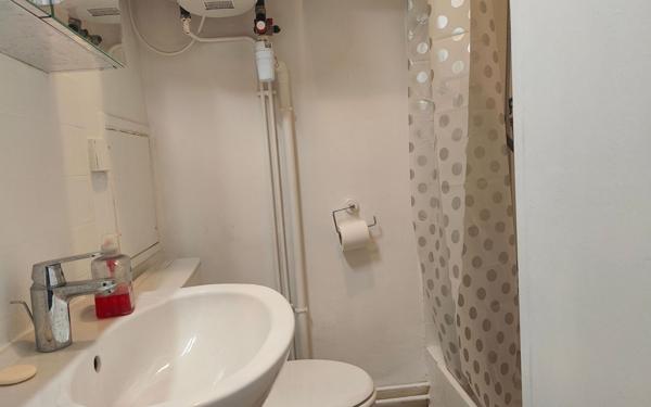 Appartement à vendre    1 pièce • 17 m2 Paris 14