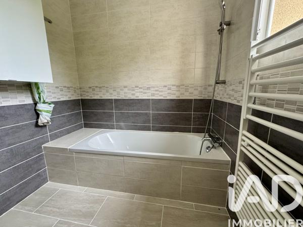 Maison à vendre 4 pièces 64 m² Roullet-Saint-Estèphe