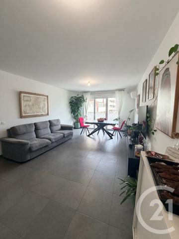 Appartement T4 à vendre  4 pièces - 82,55 m2 MARSEILLE - 13010