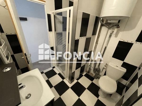 Location Appartement 2 pièces 41.29 m² - 15 RUE KERVEGAN Nantes 44000