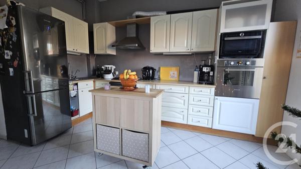 Appartement F5 à vendre  5 pièces - 65,76 m2 MOULINS LES METZ - 57