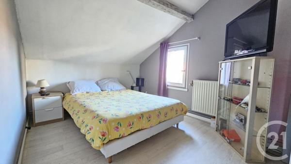 Appartement F5 à vendre  5 pièces - 65,76 m2 MOULINS LES METZ - 57
