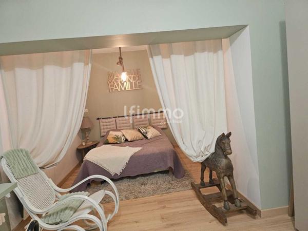 Maison d'exception de 500 m² 8 chambres Neuilly-saint-Front