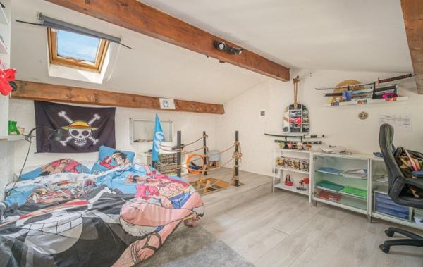 Vente Maison T7 AVEC PISCINE Marseille 12ème   