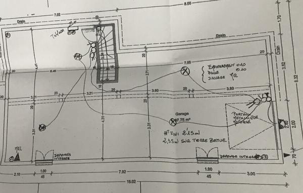 Rive-De-Gier villa 92 m2 et sous-sol complet sur 905 m2 terrain