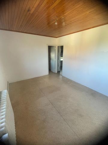 Maison individuelle T5 YSSINGEAUX - VUE DEGAGEE