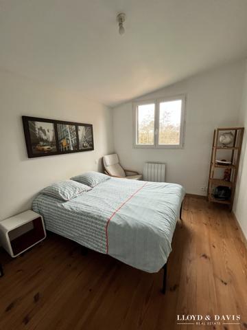 Pessac - Maison rénovée avec jardin et garage