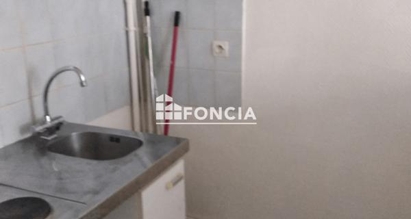 Location Studio 31 m² - Meaux 77100