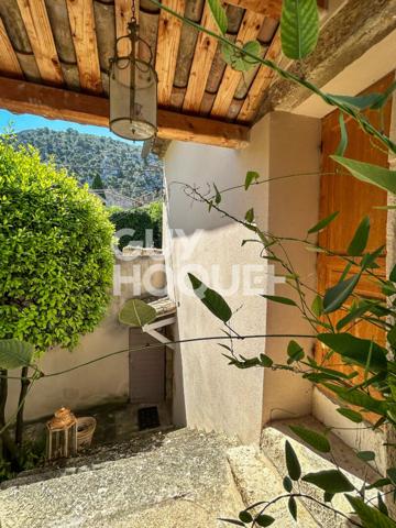 Maison d'exception à vendre à Robion - 10 pièces, 6 chambres