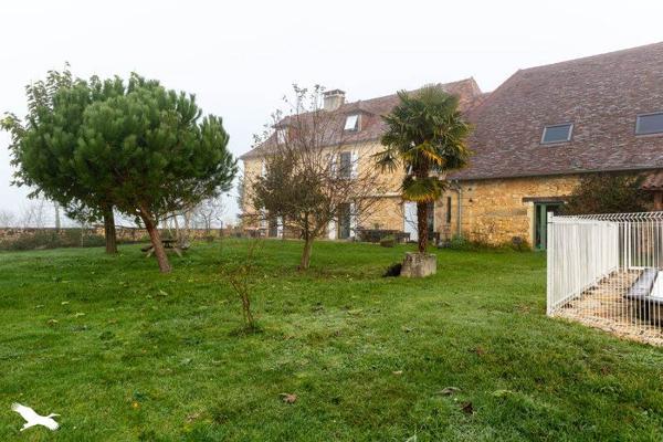 Maison à vendre |  Saint-Jory-las-Bloux |  11 pièces | 225 m²