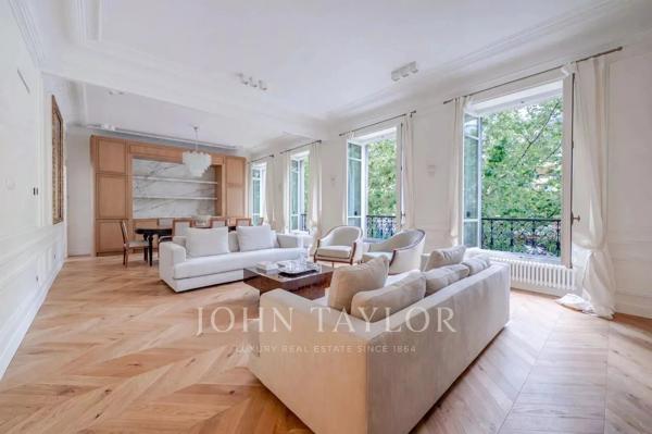 Avenue Marceau - Superbe 3 chambres rénové