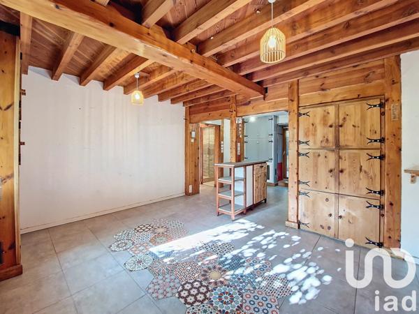 Maison à vendre 6 pièces 191 m² Chavanoz