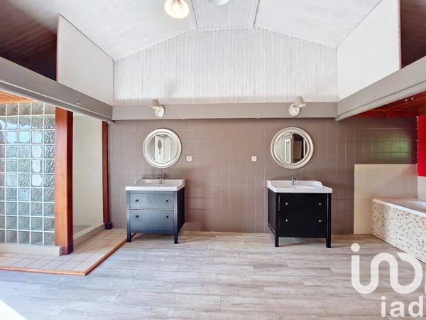 Maison à vendre 6 pièces 191 m² Chavanoz