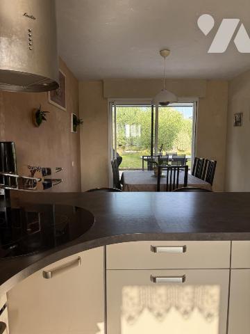 A VENDRE MAISON 5 PIECES avec sous-sol ST AVE CENTRE