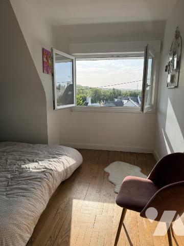 A VENDRE MAISON 5 PIECES avec sous-sol ST AVE CENTRE