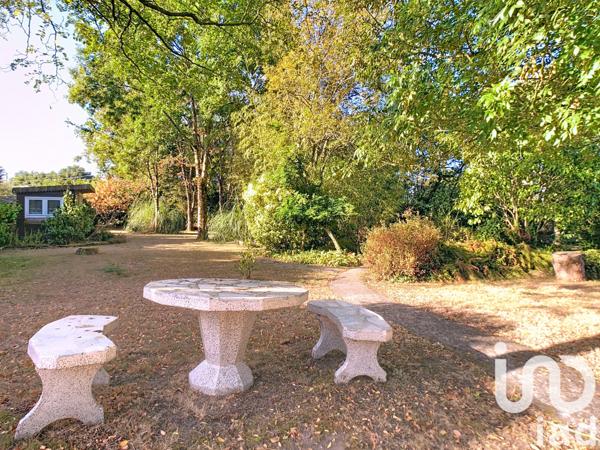 Maison à vendre 8 pièces 207 m² Saint-Sébastien-sur-Loire