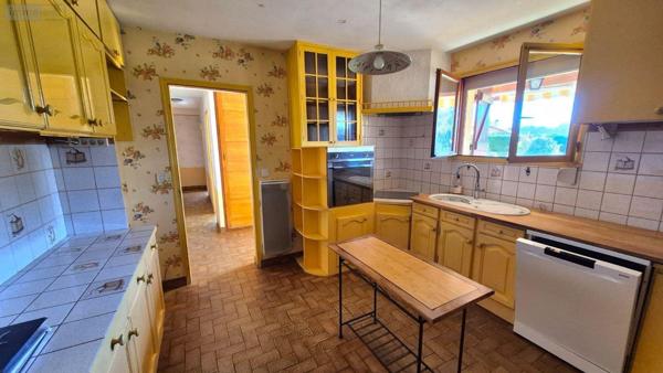 Maison à vendre à Martignas-sur-Jalle en Gironde (33127), ref : 33186/139