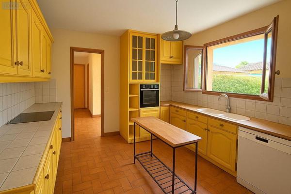 Maison à vendre à Martignas-sur-Jalle en Gironde (33127), ref : 33186/139