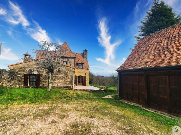 Maison traditionnelle en pierre proche Sarlat