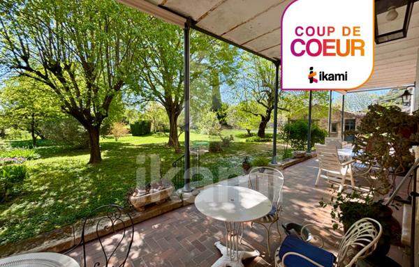 MAISON DE MAÎTRE- 250 m2- PISCINE- PARC