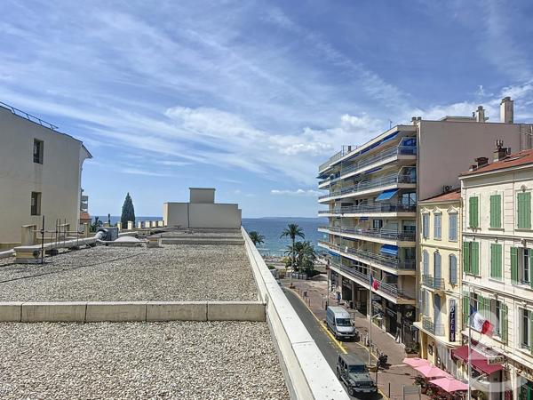 Appartement T3 à vendre  3 pièces - 47,84 m2 ST RAPHAEL - 83