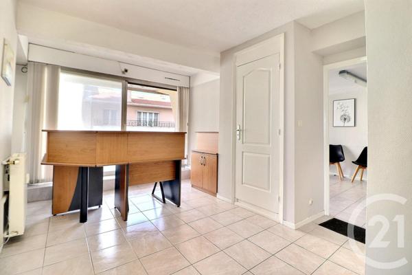 Appartement T3 à vendre  3 pièces - 47,84 m2 ST RAPHAEL - 83