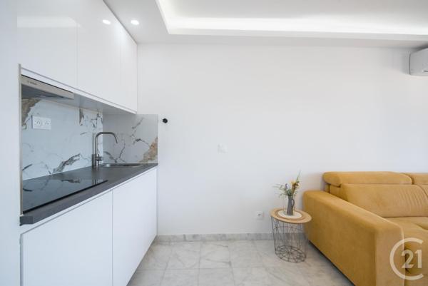 Appartement F2 à vendre  2 pièces - 26 m2 VILLEFRANCHE SUR MER - 06