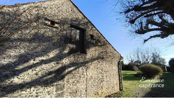 Maison en pierres avec jardin intime, fort potentiel d’agrandissement