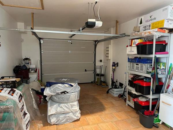 A seulement 10 mn de la gare de MONTARGIS avec Paris/Bercy Direct en 1h ! Prête à vous accueillir SANS TRAVAUX - MAISON CLE EN MAIN : 120 m2 habitables, 4 CHAMBRES, GARAGE, TERRAIN de 740 m2