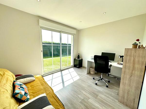 A seulement 10 mn de la gare de MONTARGIS avec Paris/Bercy Direct en 1h ! Prête à vous accueillir SANS TRAVAUX - MAISON CLE EN MAIN : 120 m2 habitables, 4 CHAMBRES, GARAGE, TERRAIN de 740 m2