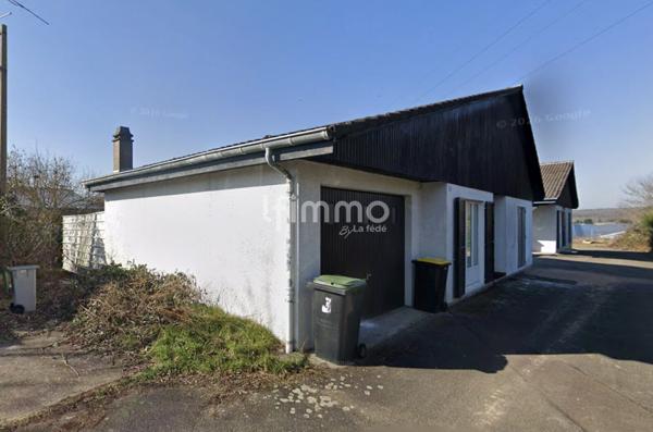 Maison de 70 m2 de plain-pied, 2 chambres, actuellement loué.