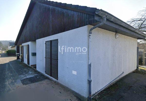 Maison de 70 m2 de plain-pied, 2 chambres, actuellement loué.