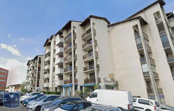 Appartement à louer 3 pièces 77m² Montauban (82000)