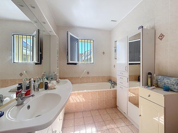 Maison Les Sables D Olonne Olonne Centre 3 chambres jardin garage