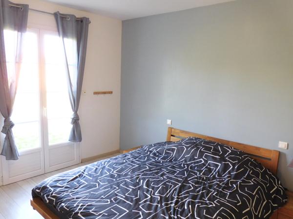 16430 VINDELLE - Maison récente de 150 m².