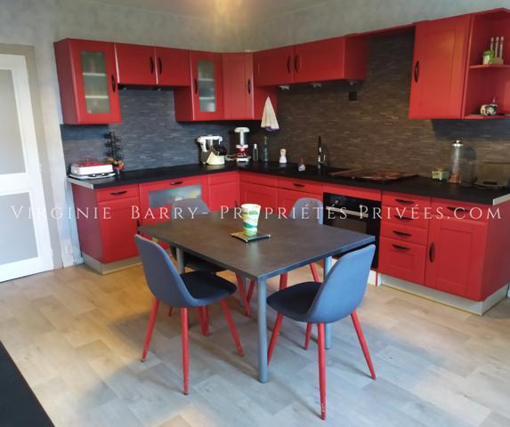 MAISON DE MAITRE 5 CHAMBRES SUR 1200 M² DE TERRAIN AVEC PISCINE