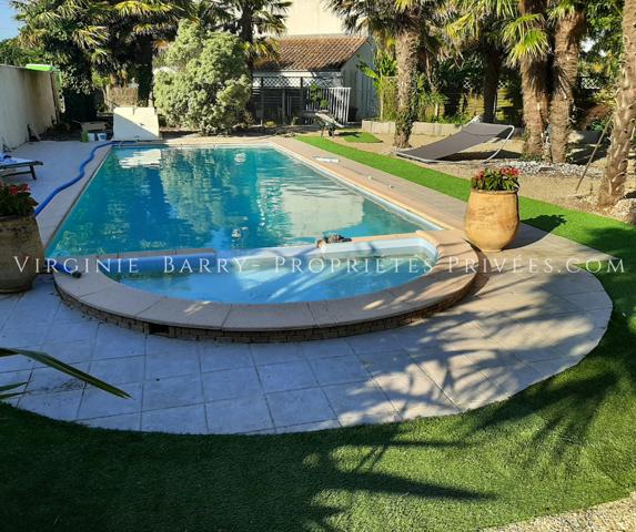 MAISON DE MAITRE 5 CHAMBRES SUR 1200 M² DE TERRAIN AVEC PISCINE