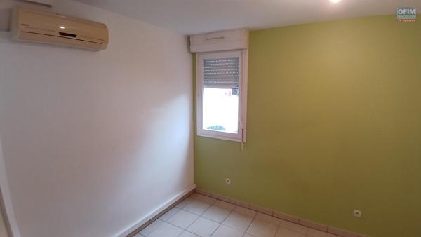 A vendre T3 de 65m2 habitable à Sainte-Clotilde à deux pas du boulevard Sud