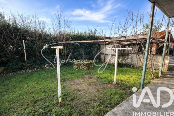 Immeuble à vendre 511 m² Mours-Saint-Eusèbe