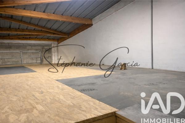 Immeuble à vendre 511 m² Mours-Saint-Eusèbe